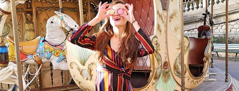 Best places for Instagram pictures in Paris - Montmartre carousel