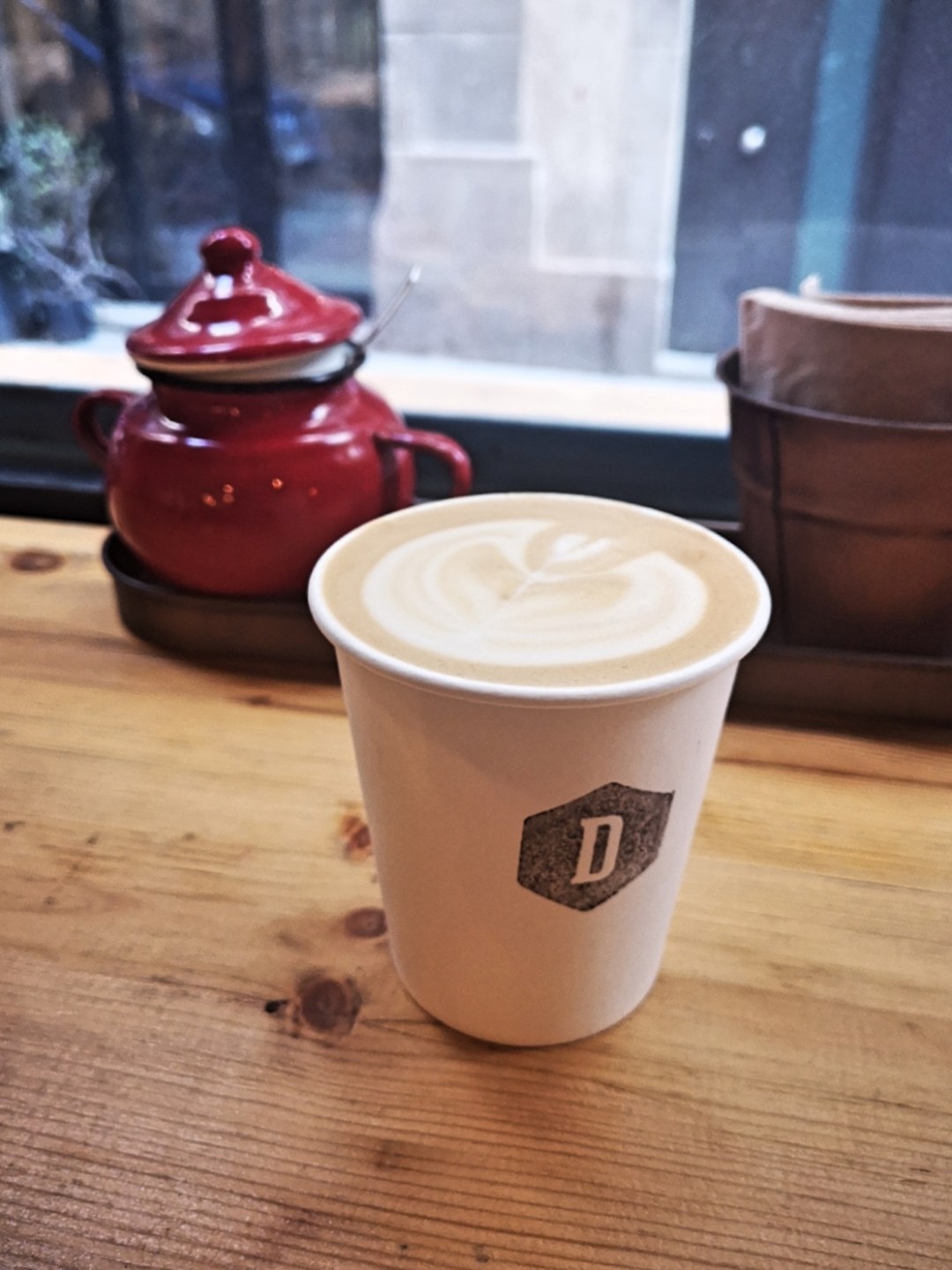 Departure coffee Barcelona best flat white almond milk