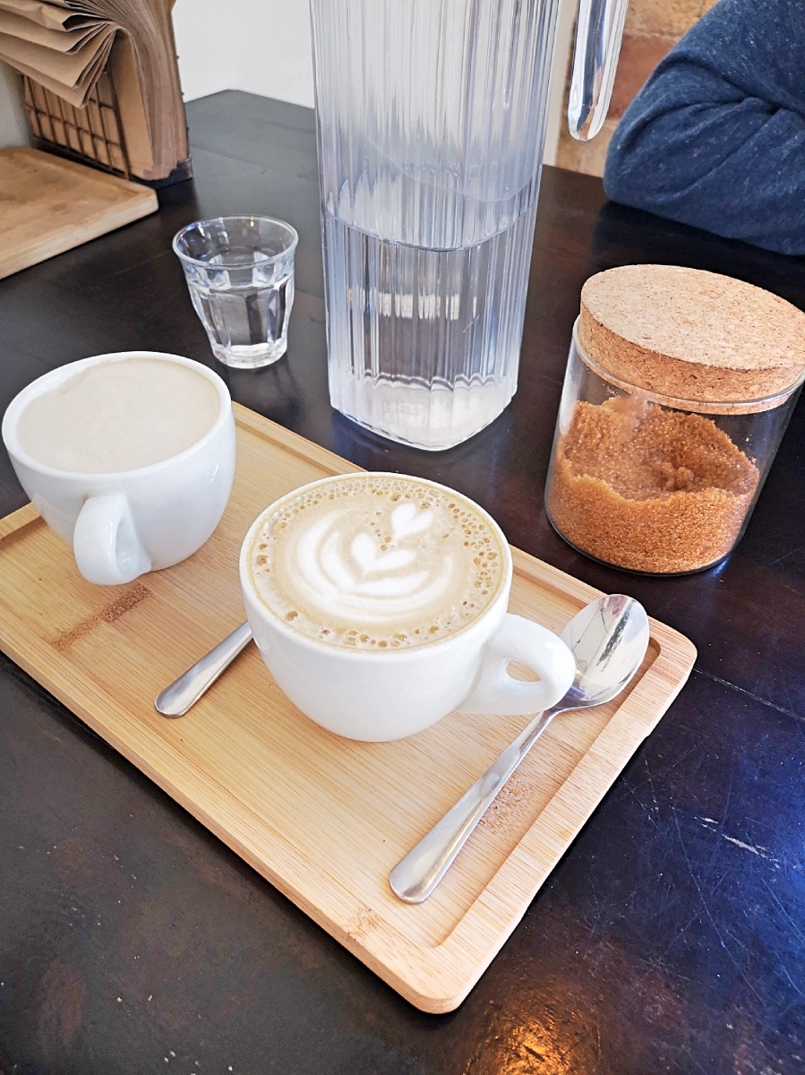 Morrow Cafe Barcelona 1