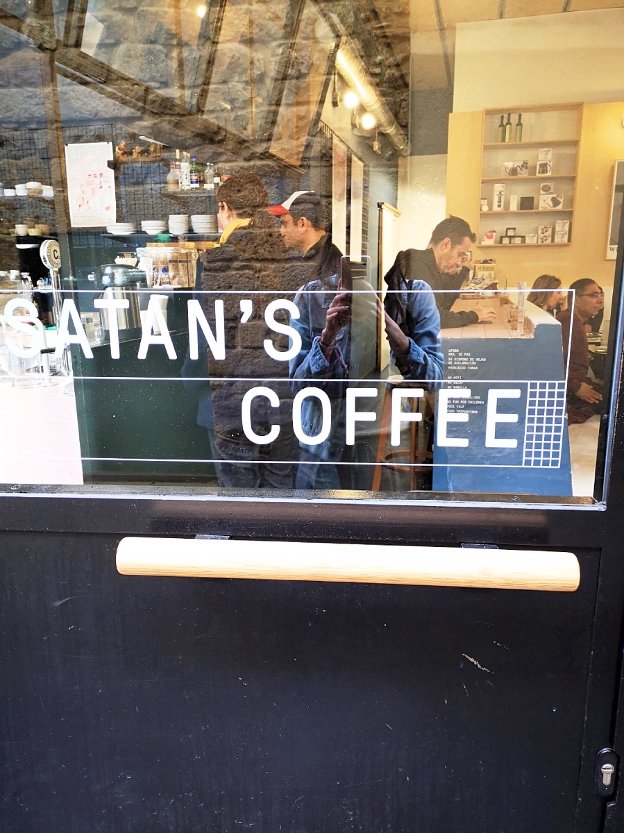 Satan Coffee Barcelona address Carrer del’Arc de Sant Ramon del Call