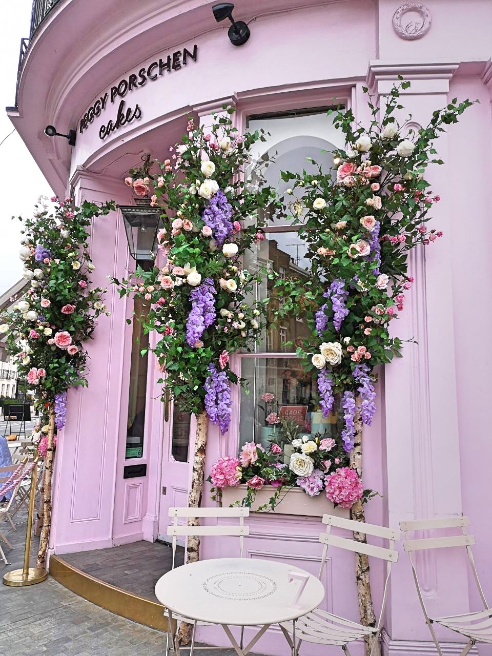 Peggy Porschen address 116 Ebury St, Belgravia, London SW1W 9QQ, UK