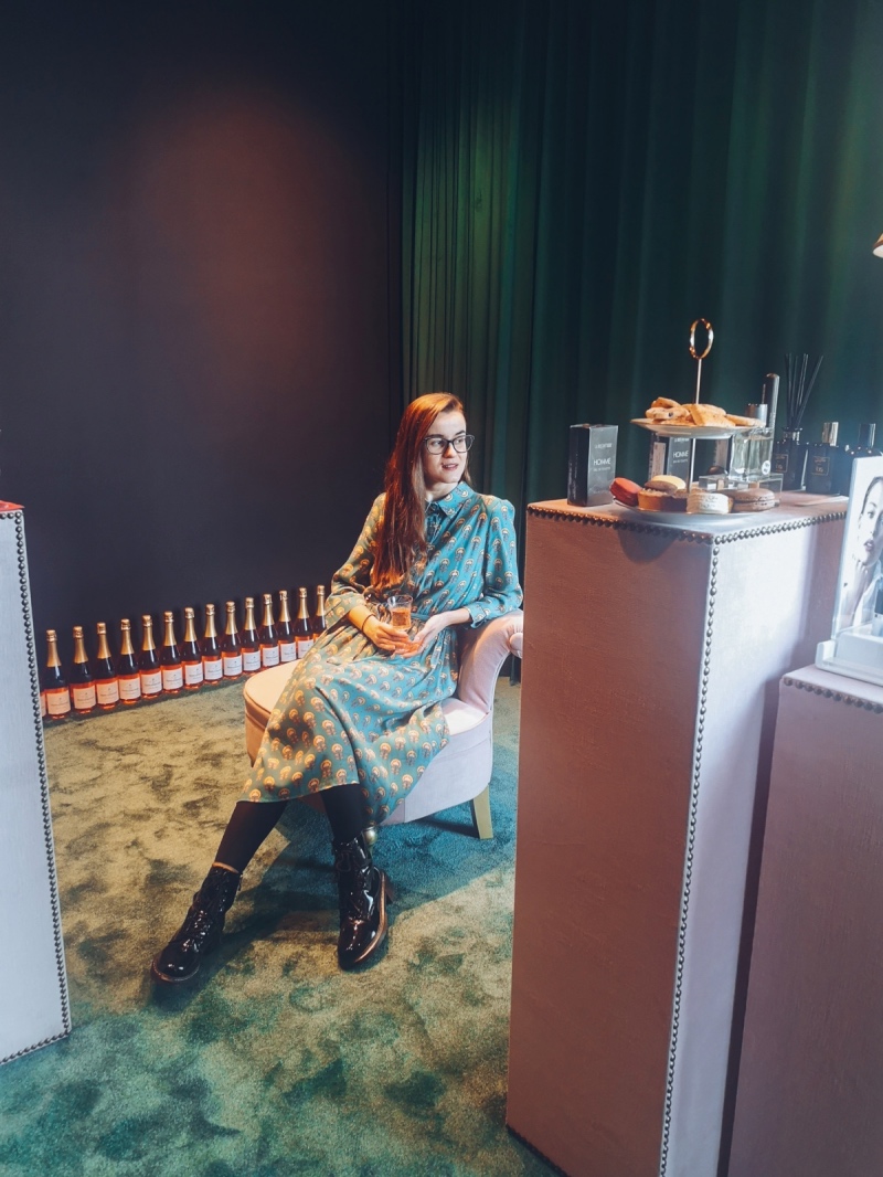 Салон Vogue Vision в хотел Хилтън София