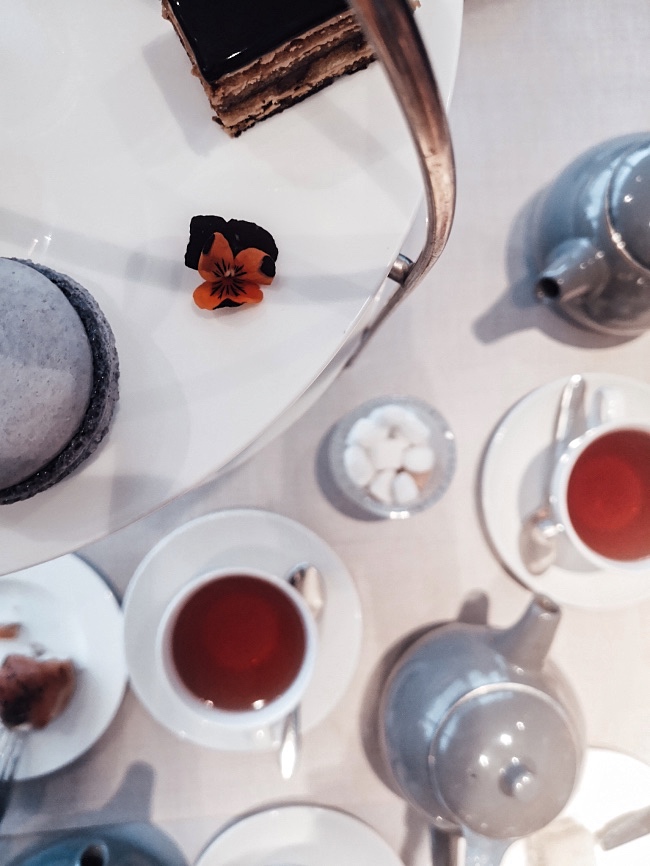 Класически следобеден чай в Лондон