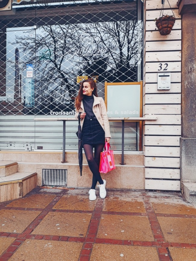 Прозрачна розова чанта за пролет 2020