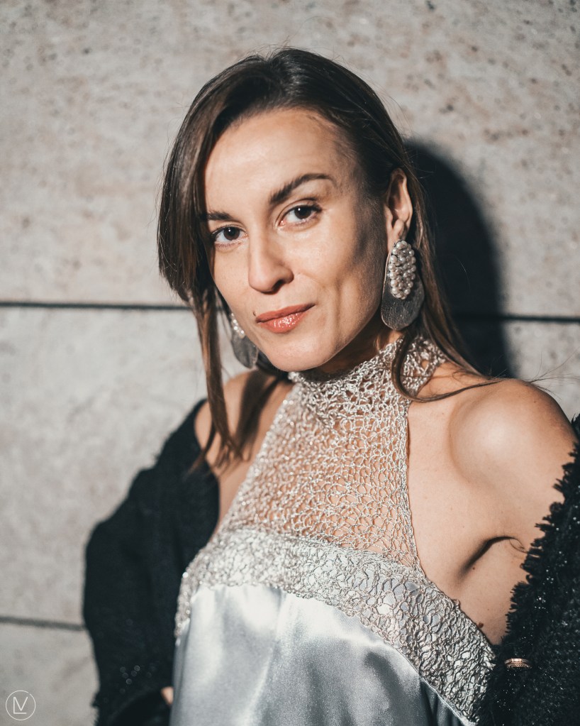 Ръчно изработени обеци със седефени мотиви от колекцията „Перлено сияние“